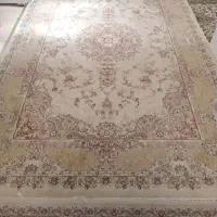 فرش شیش متری کرم رنگ. روستای مرزیجران