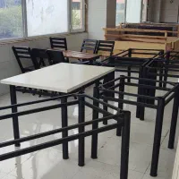 میز و صندلی