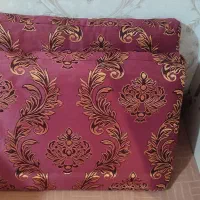 پشتی دست دوز