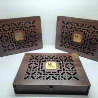 استخدام نیروی خانم در کارگاه هانا لیزر