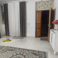 اپارتمان 95 متری طبقه اول