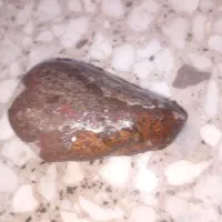 تعدادی سنگ ازقبیل شهاب وغیره.|جواهرات|رشت, پاستوریزه|دیوار