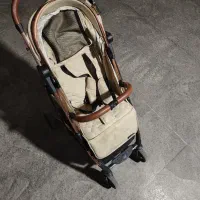 کالسکه برند Axes سوسیس