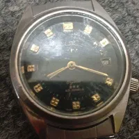 ساعت بسیار قدیمی اتوماتیک