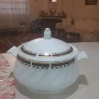 ظرف سوپ خوری