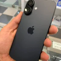 گوشی ایفون۱۶ نرمال درحد نو