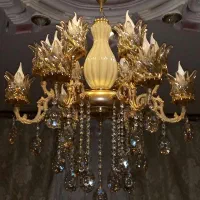 دو عدد لوستر برنجی ده شعله (یکجفت) و دو عدد آباژور|لوستر و چراغ آویز|تهران, علی‌آباد|دیوار