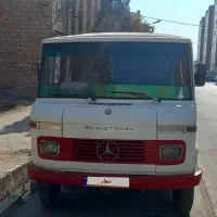 مینی بوس بنز مدل ۶۳