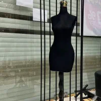 لوازم لباس فروشی مانکن اتاق پرو