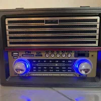 رادیو کاملا سالم و نو