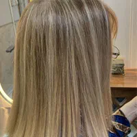 نیازمند مدل رنگ مو و لایت مو|خدمات آرایشگری و زیبایی|مشهد, امام خمینی|دیوار