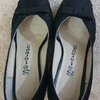 کفش مجلسی|کیف، کفش، کمربند|نی‌ریز, |دیوار