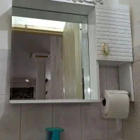آینه دستشویی
