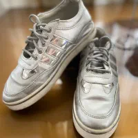 کتانی خارجی بسیارزیباسایز۳۸،۳۹