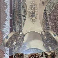 مبل ۷نفره با یه میز جلو مبلی ودوتا عسلی