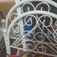 تخت خواب فلزی ۱نفره
