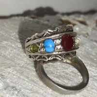 انگشتر نقره پنج نگین