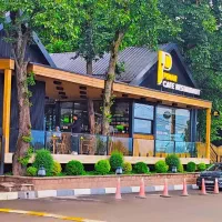 جذب نیرو کافه رستوران پینار