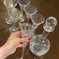 ظرف شیشه ای