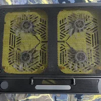 پایه خنک کننده لپتاپ در حد نو