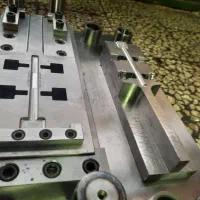 قالبسازی و خدمات صنعتی