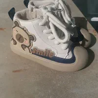 کفش اسپورت بچگانه