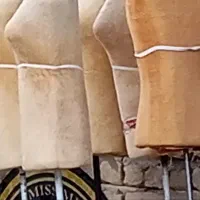 مانکن فروشی.