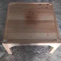 کرسی وفوم زیر قالی