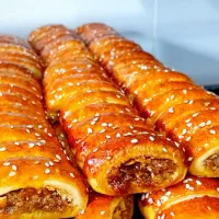 پخش عمده کیک و شیرینی بیرون بر قنادیها|خوردنی و آشامیدنی|رشت, رشتیان|دیوار