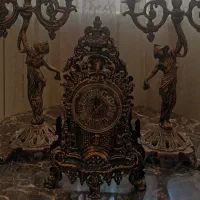 ساعت و شمعدان برنز|ساعت دیواری و تزئینی|بومهن, |دیوار