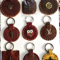 جاکلیدی یا جا سوئیچی چرم طبیعی .