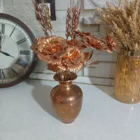 گلدان با گل جنس مس