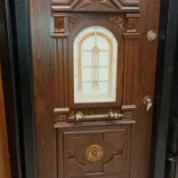 نصاب درب اتاق