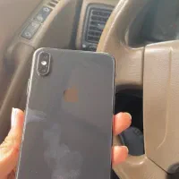 XS max 64 gig