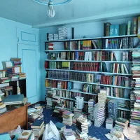 فروش انبار کتاب یکی از بزرگترین کتابفروشی های کشور