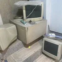 مونیتور قدیمی کامپیوتر فروشی