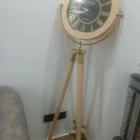 ساعت پایه دار و آباژور