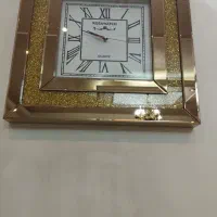 ساعت آیینه ای