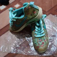 کفش اسپورت دخترانه|کفش و لباس بچه|سرپل ذهاب, |دیوار