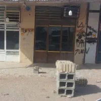 مغازه-های-حسین-اباد