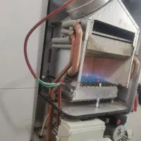 پکیج فرولی دست دو|آبگرمکن، پکیج، شوفاژ|شاهین‌شهر, چمران|دیوار