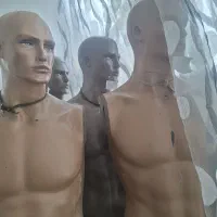 مانکن مردانه دانه ای ۱ ملیون