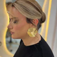 سالن سارا سیاحی