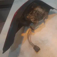 خطر عقب دنا معمولی سمت شاگرد با لامپ