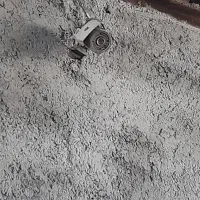 چهار عدد دوربین.با دستگاه...