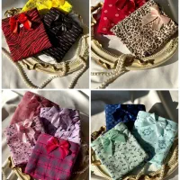 پوشاک بانوان|لباس|شیروان (خراسان), |دیوار