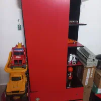 کمدنوجوان و میزکامپیوتر