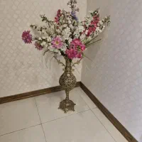 گل و گلدان برنزی