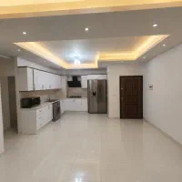 واحد 92 متری/طبقه اول/پارکینگ اختصاصی/فول امکانات