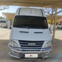 ایویکو a50